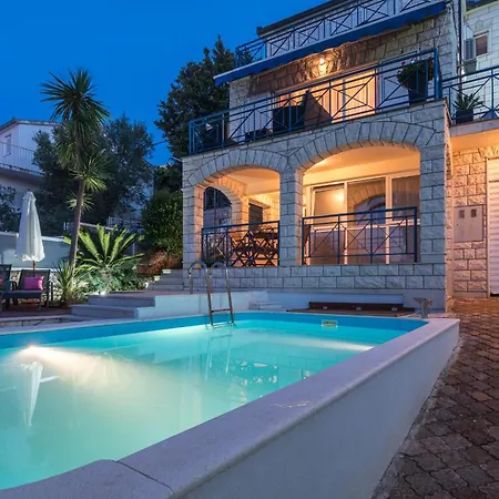 Martina - Villa Trogir