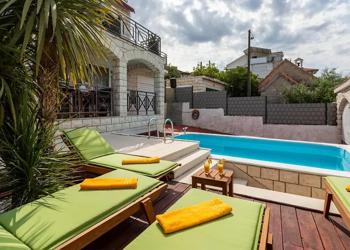 Martina - Villa Trogir